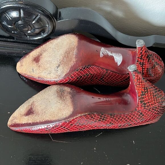 Vintage Bruno Magli Red Snake Skin Heels - Picture 9 of 11